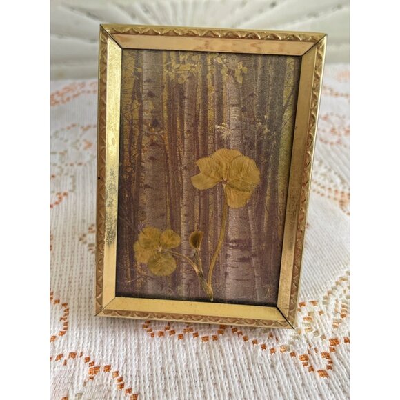 Vintage 1960s Brass Frame With Pressed Four-Leaf Clover Art - Picture 1 of 12